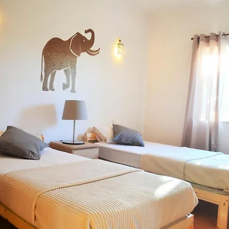 Private Rego With Oceanview And Pool Willa