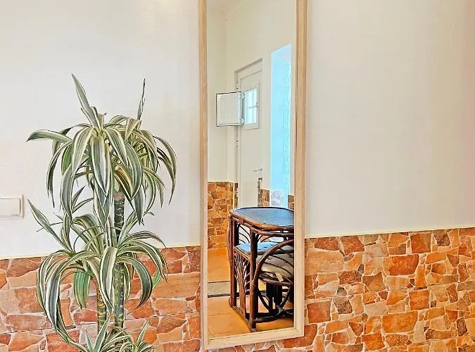 Private Rego With Oceanview And Pool *